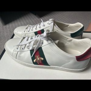 Authentic gucci sneakers